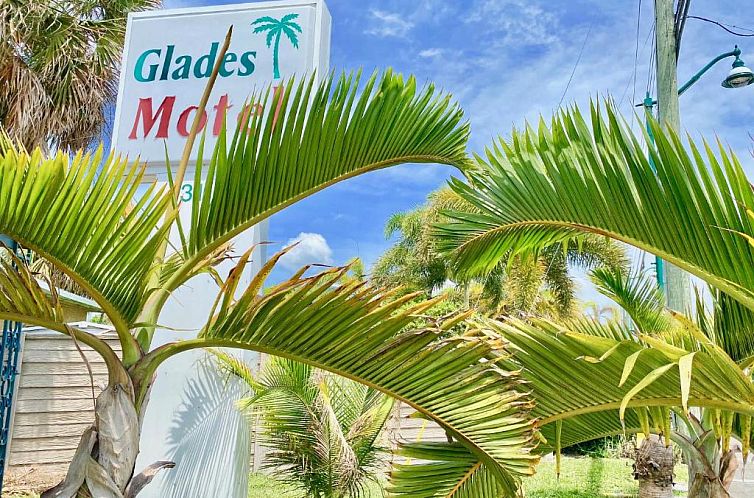 Glades Motel - Naples