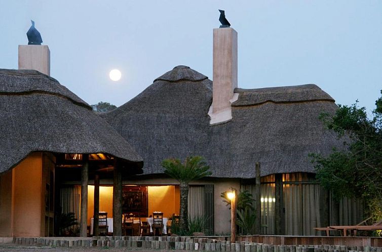 Premier Resort Mpongo Private Game Reserve