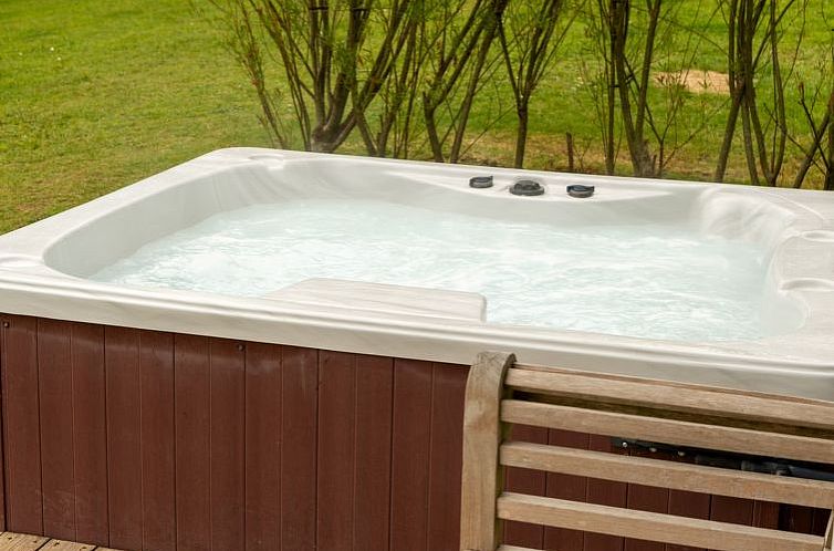 Vakantiehuis Sycamore Hot Tub Lodge