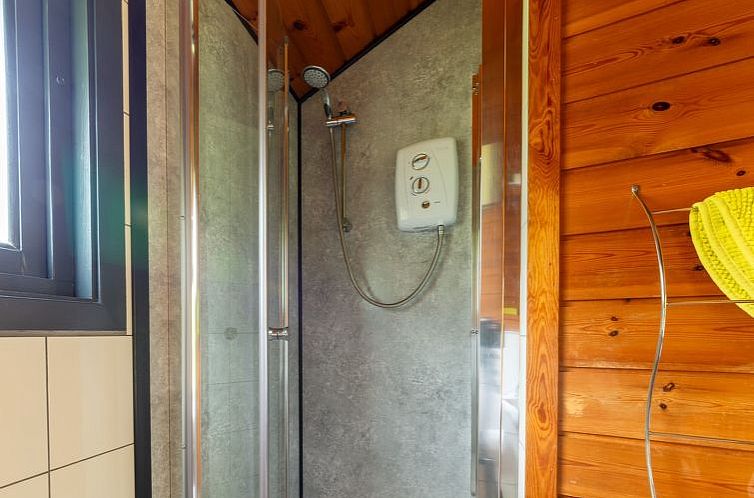 Vakantiehuis Chestnut Hot Tub Lodge