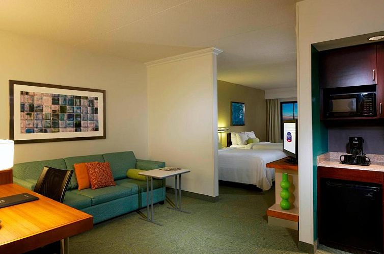 SpringHill Suites by Marriott Newark International Airport