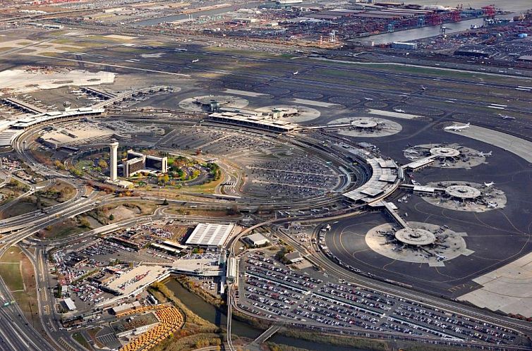 Newark Liberty International Airport Marriott