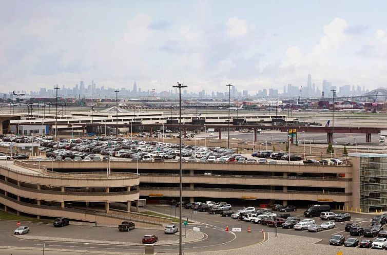 Newark Liberty International Airport Marriott