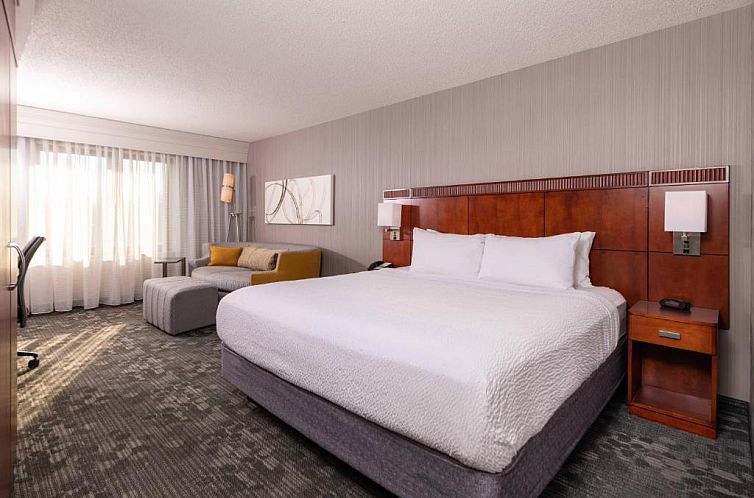 Courtyard by Marriott Newark-University of Delaware