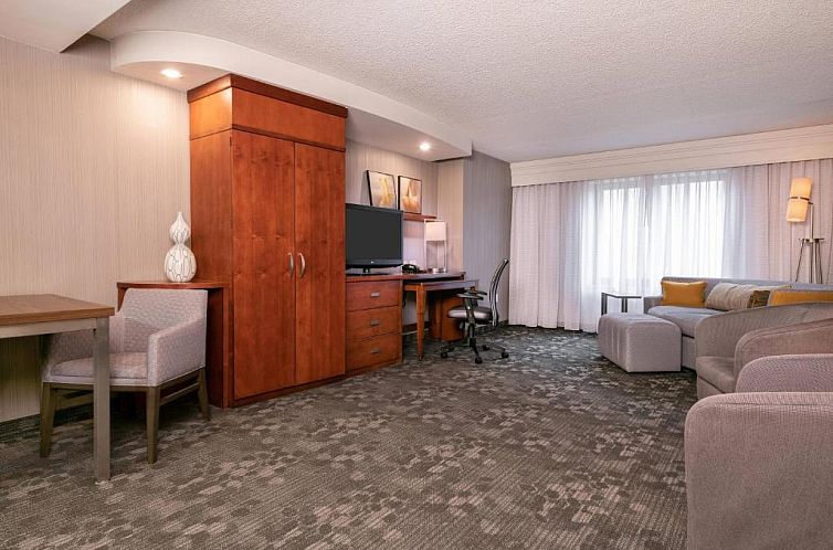 Courtyard by Marriott Newark-University of Delaware