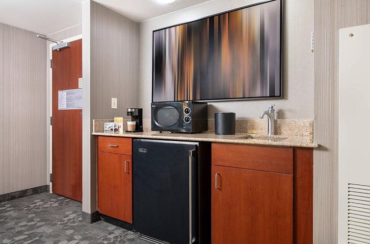 Courtyard by Marriott Newark-University of Delaware