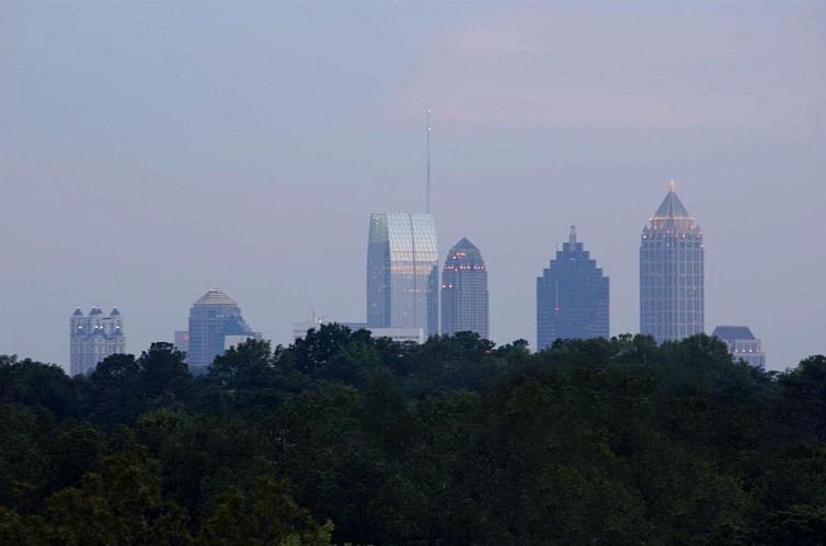 Hilton Garden Inn Atlanta Airport/Millenium Center