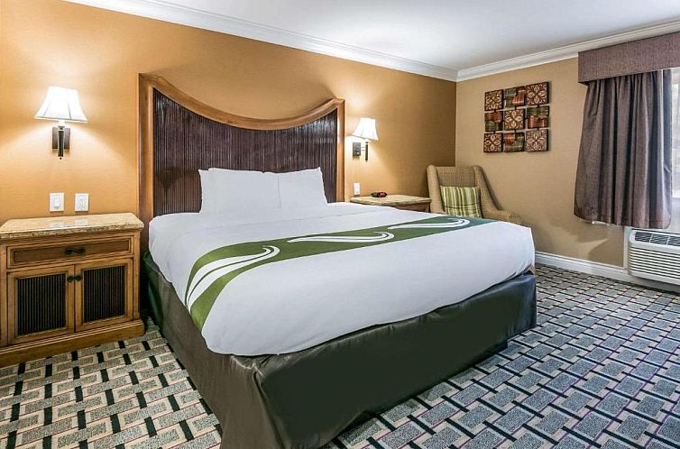 Quality Inn & Suites Atlanta Airport South