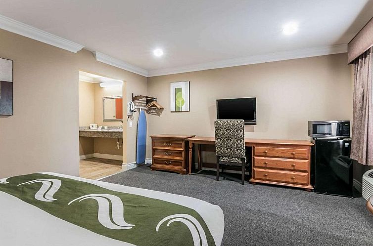 Quality Inn & Suites Atlanta Airport South