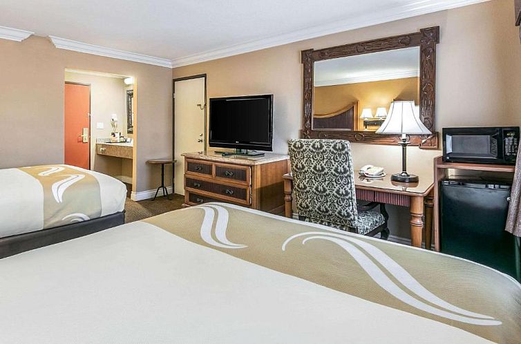 Quality Inn & Suites Atlanta Airport South