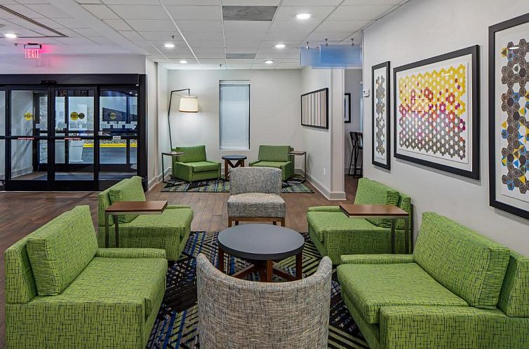 Holiday Inn Express Atlanta Airport-College Park, an IHG Hot