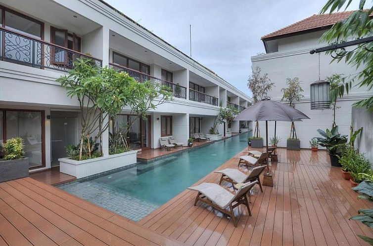 Seminyak Lagoon All Suites Hotel