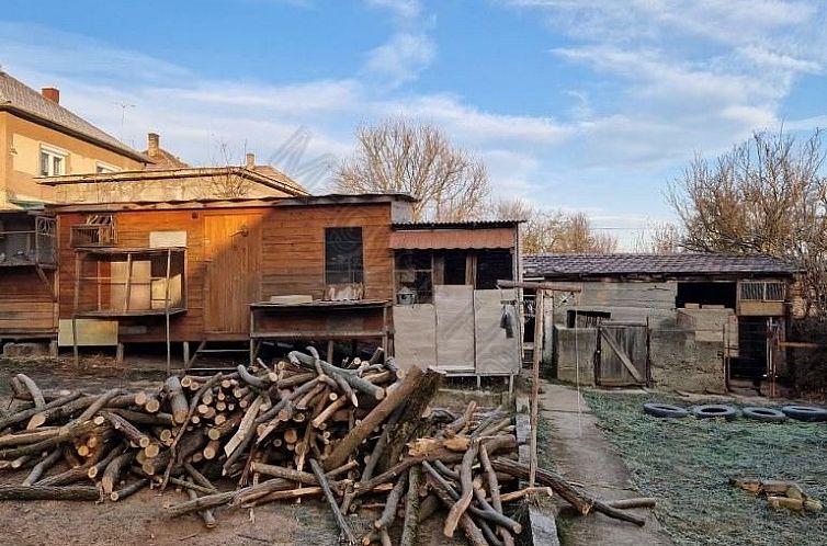 Vrijstaande woning in Hongarije