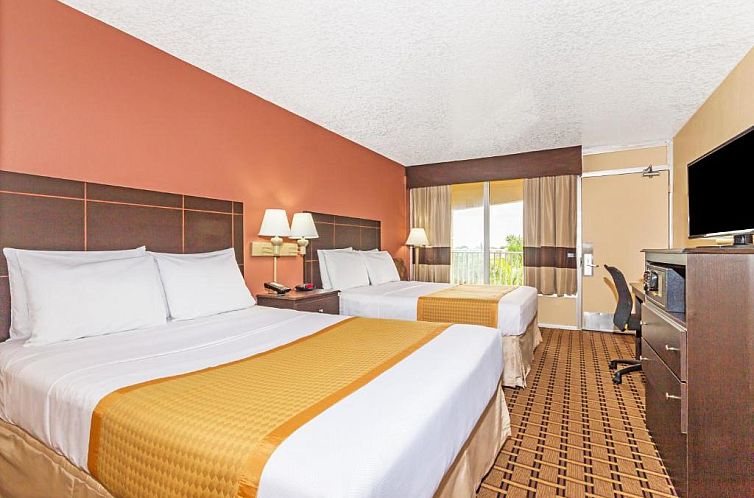 Days Inn by Wyndham Fort Lauderdale-Oakland Park Airport N