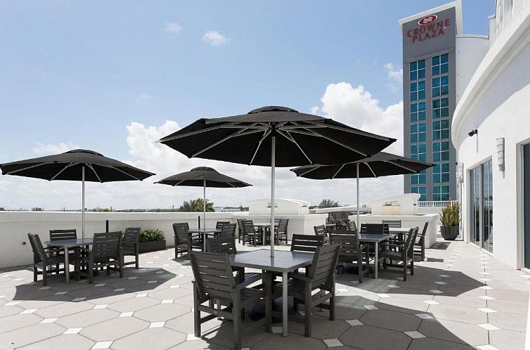 Crowne Plaza Hotel & Resorts Fort Lauderdale Airport/ Cruise