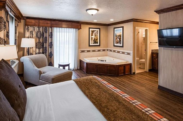 Best Western Plus Flathead Lake Inn and Suites