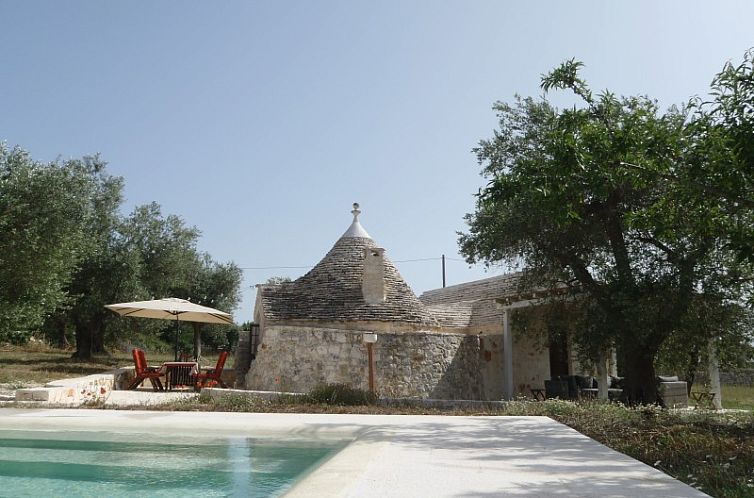 Trullo Chantilly