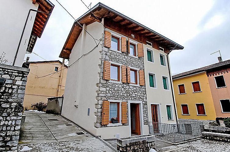 Vakantiehuis Albergo Diffuso - Cjasa Ressa