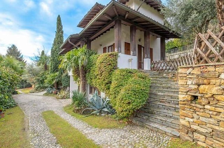 Vrijstaande woning in Lombardije, Italië