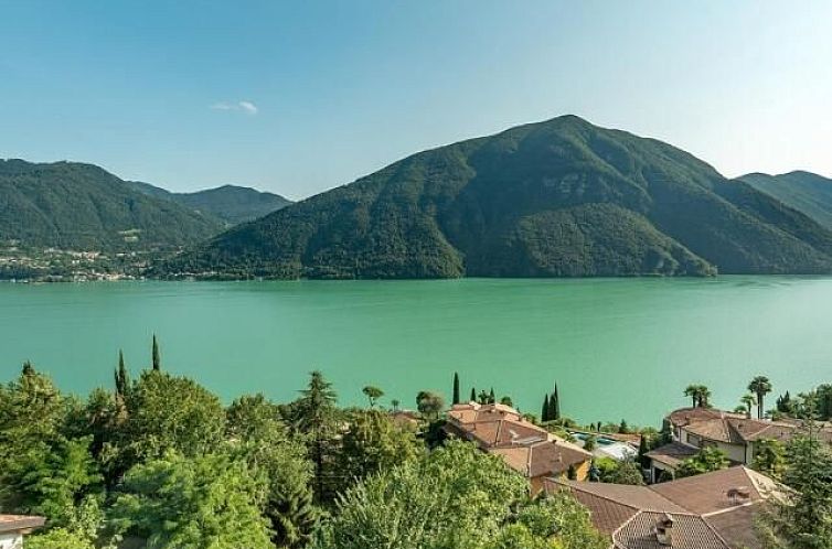 Vrijstaande woning in Lugano, Italië