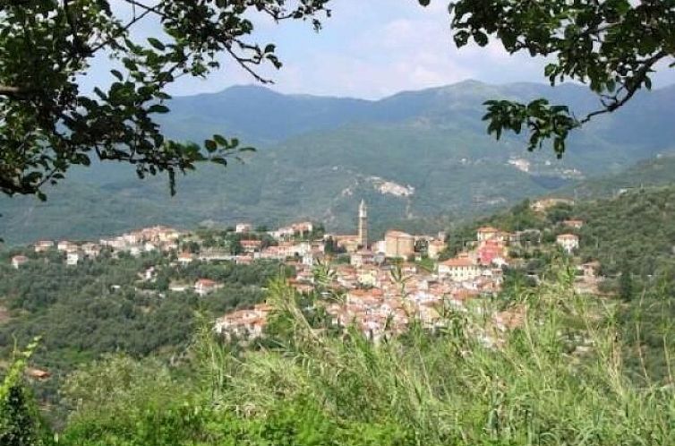 Vrijstaande woning in Ligurië, Italië