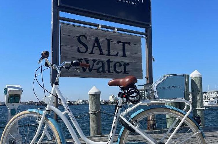 The Newport Harbor Hotel & Marina