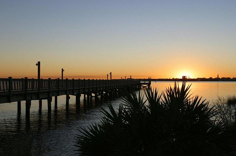 Harborside at Charleston Harbor Resort and Marina