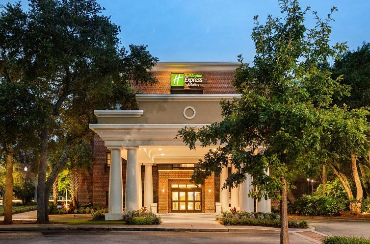 Holiday Inn Express Hotel & Suites Mount Pleasant - Charlest