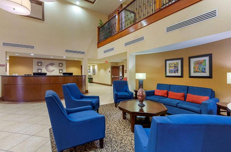 Comfort Suites Charleston West Ashley