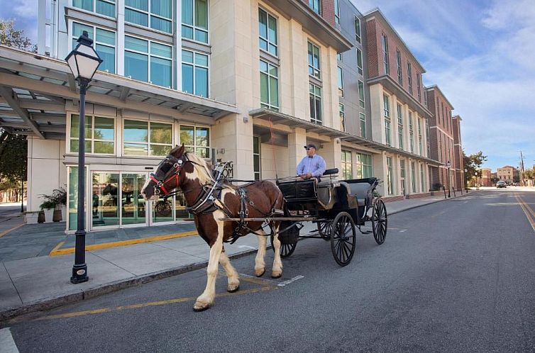 Holiday Inn Charleston Historic Downtown, an IHG Hotel