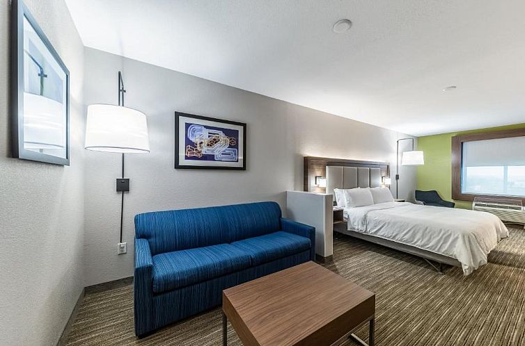 Holiday Inn Express & Suites Fort Worth - Fossil Creek, an I