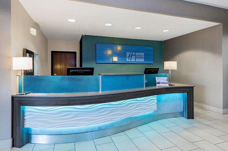 Holiday Inn Express Hotel and Suites Fort Worth/I-20