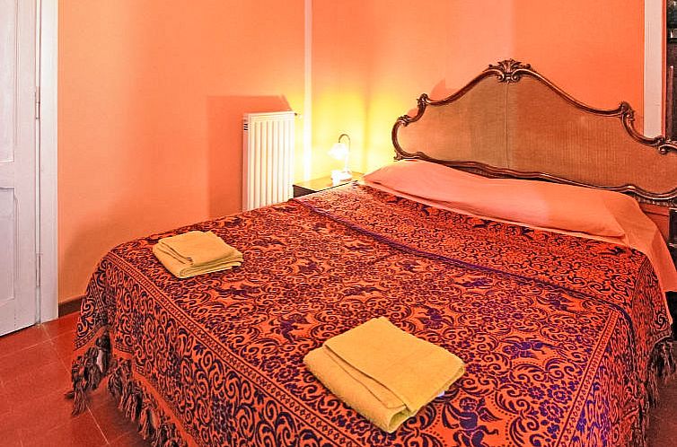 Vakantiehuis Torretta Serviana