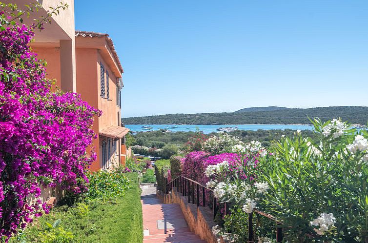 Appartement C11 - F4, Baia de Bahas