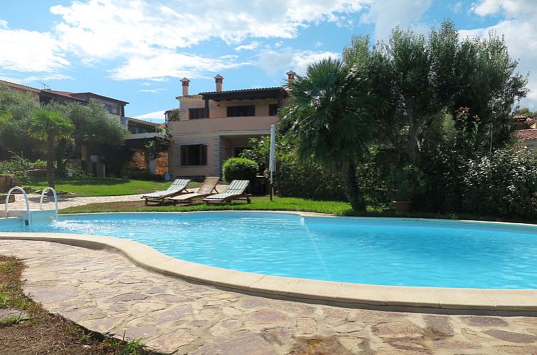 Appartement Borgo Le Logge + pool (BUD117)