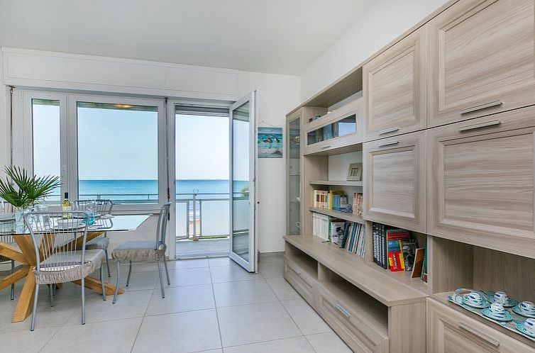 Appartement Massimo Beach House