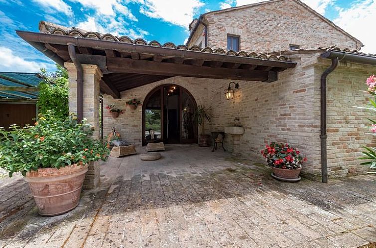 Vrijstaande woning in Marche, Italië