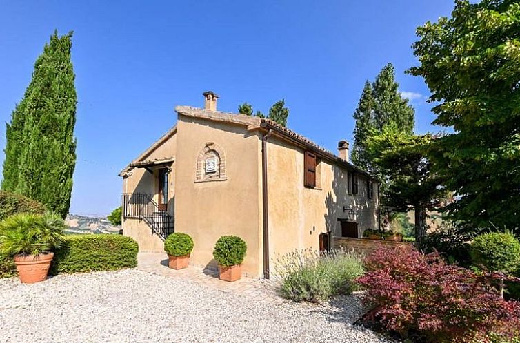 Vrijstaande woning in Marche, Italië