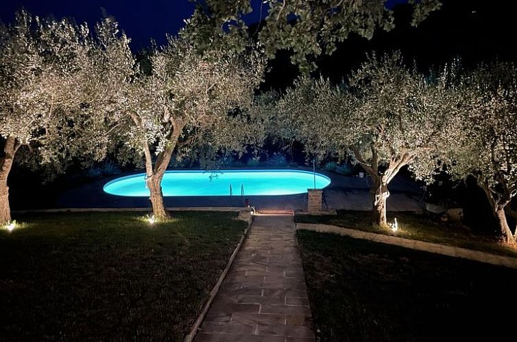 Vrijstaande woning in Marche, Italië