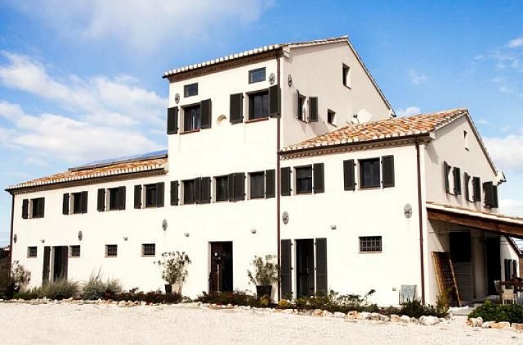 Vrijstaande woning in Marche, Italië