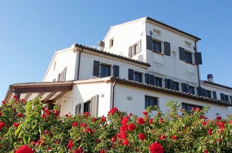 Vrijstaande woning in Marche, Italië