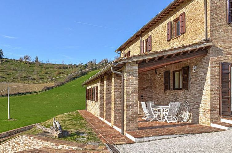 Vrijstaande woning in Marche, Italië