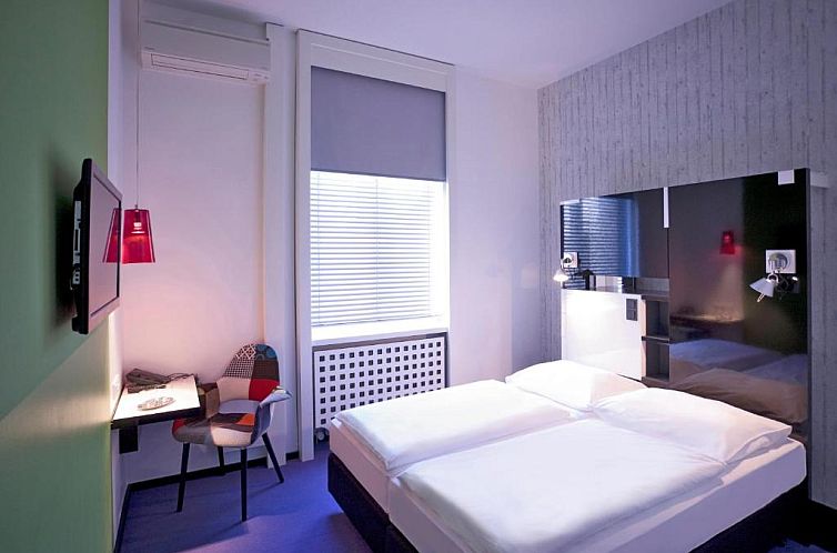 Hotel Cristall - Frankfurt City