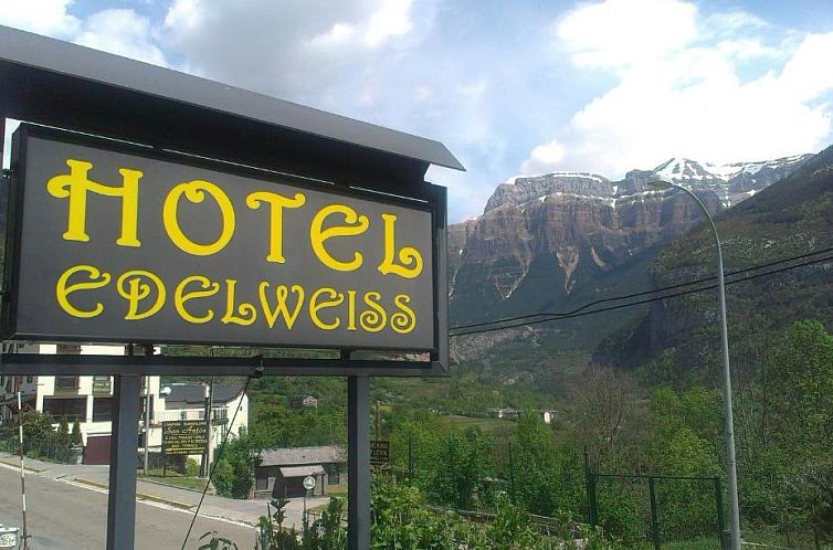 Edelweiss Hotel