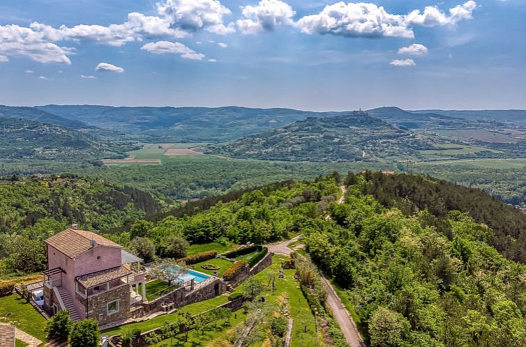 Vakantiehuis Villa Over the Hilltop