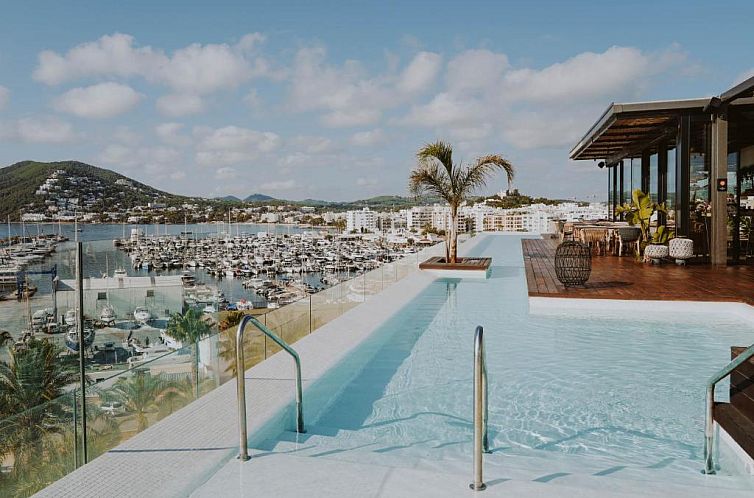 Aguas de Ibiza Grand Luxe Hotel