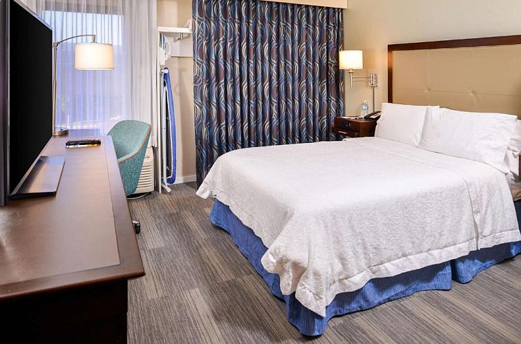 Hampton Inn Seattle Airport