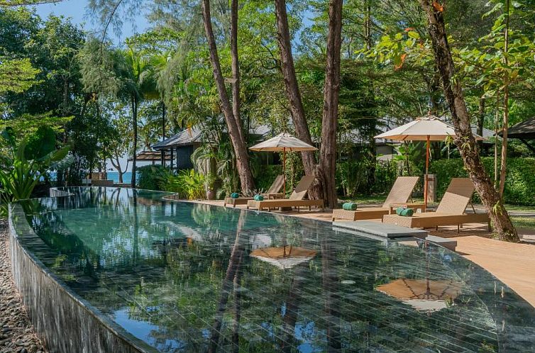 Khaolak Wanaburee Resort - SHA Plus