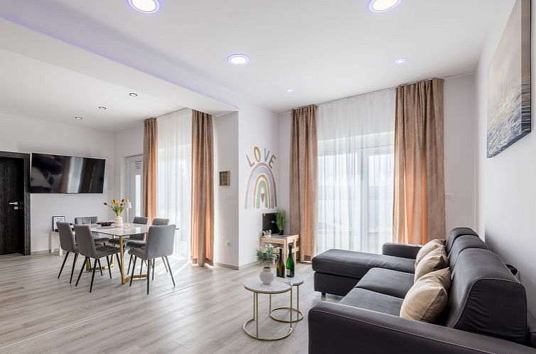 Appartement Luxury Apartman Mir