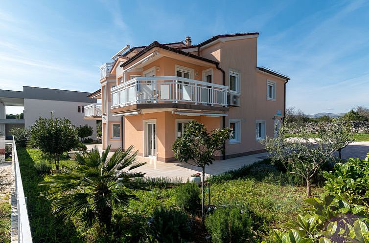 Appartement Villa Nikaroni